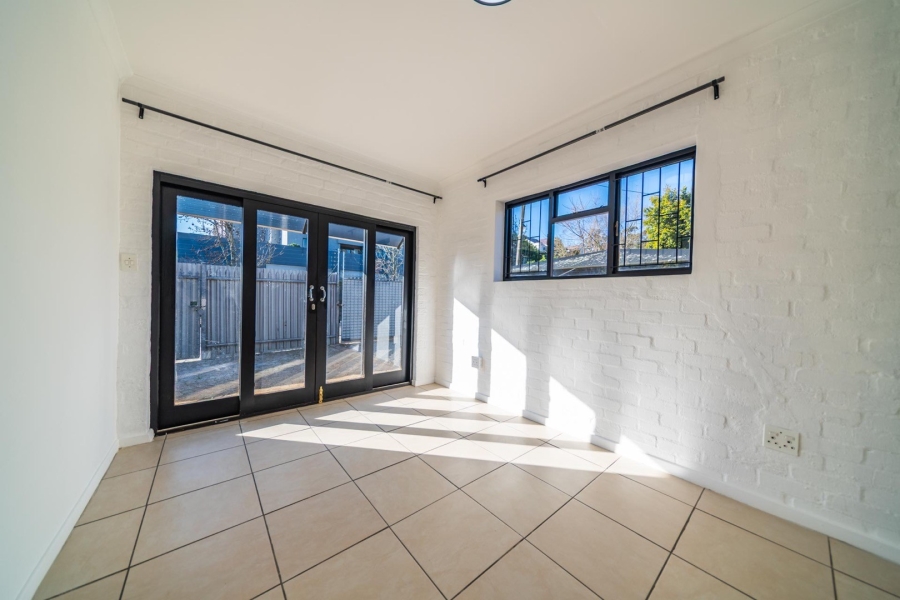 To Let 2 Bedroom Property for Rent in La Colline Western Cape